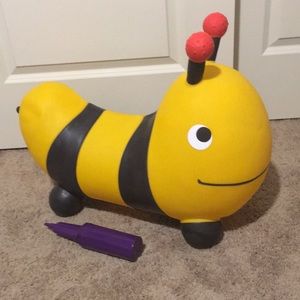 Children’s Bouncing Bee with pump